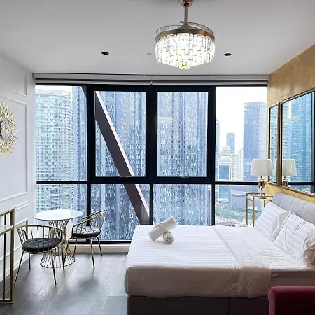 Infinity Pool Scarletz Suites Klcc Kuala Lumpur Exterior photo