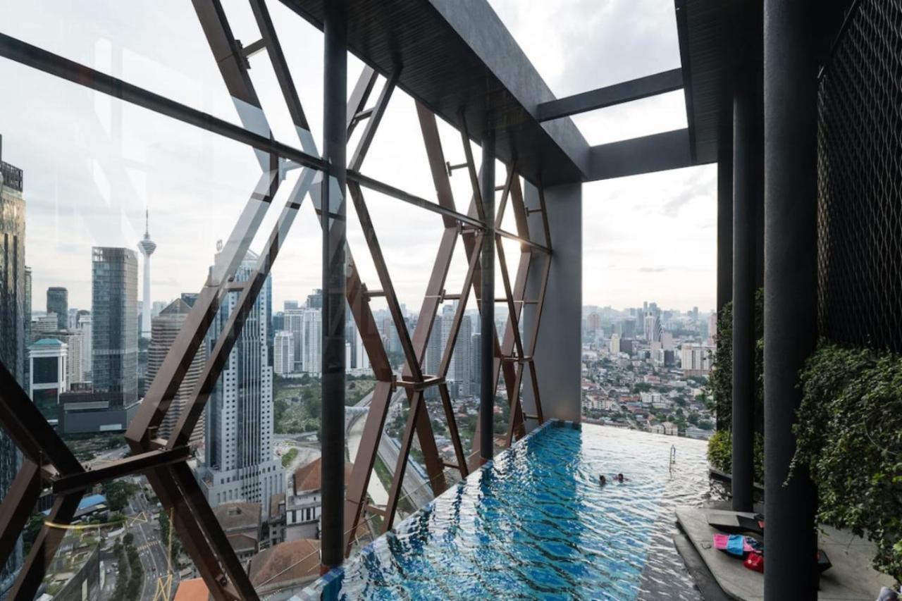 Infinity Pool Scarletz Klcc